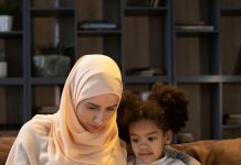 “He Knows Best Those who are Guided” II: Three Stages of Convert Experience